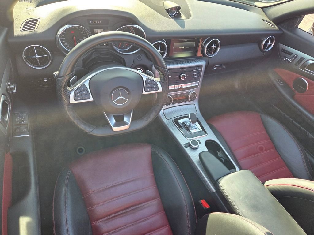 Used 2018 Mercedes-Benz SLC 43 AMG image 9