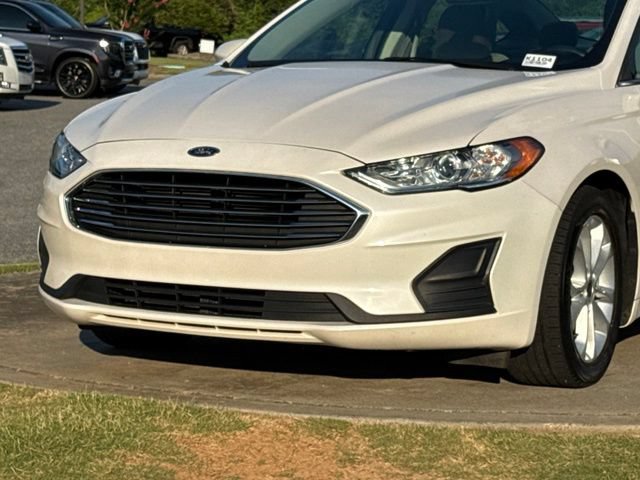 Used 2020 Ford Fusion SE FWD image 10