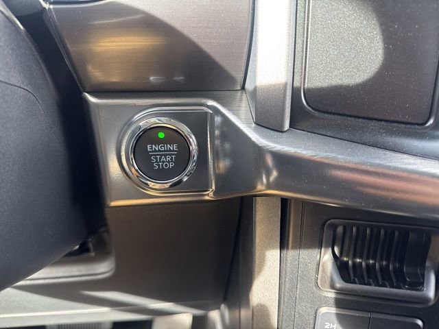 Used 2023 Ford F150 Lariat AWD/4WD image 33