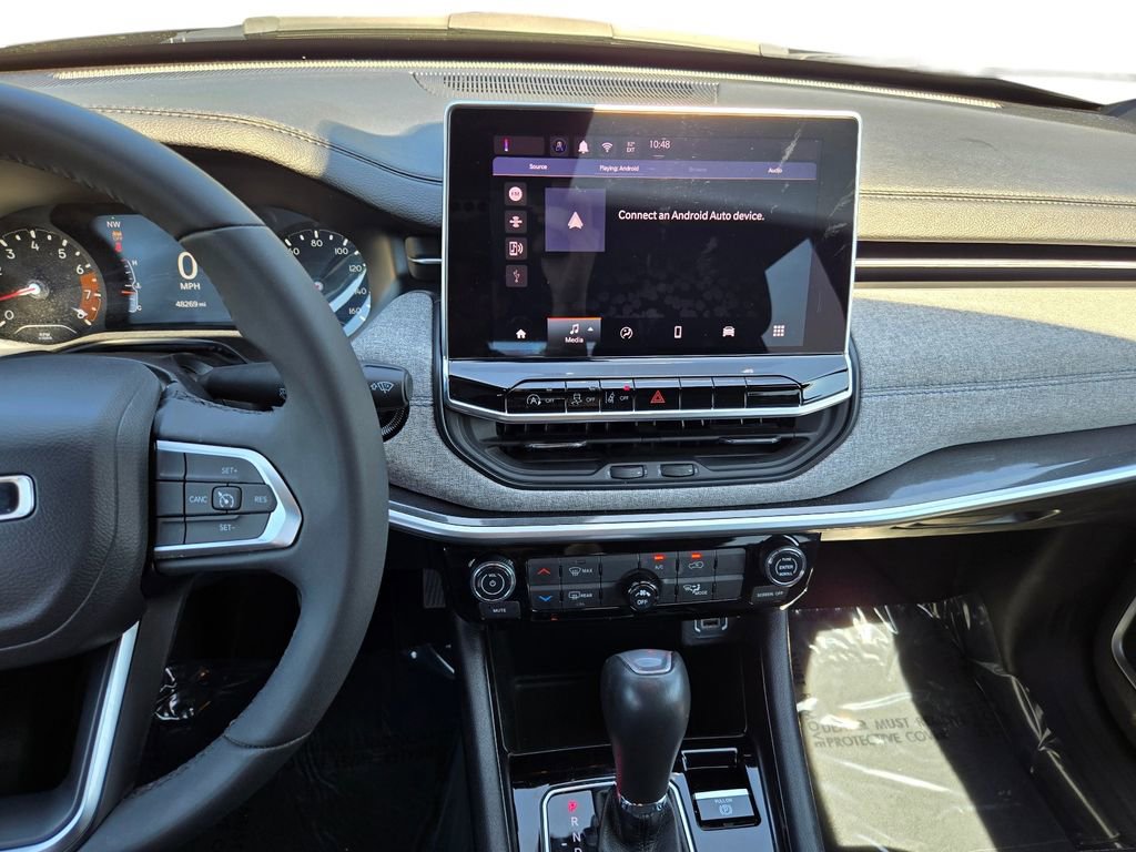 Used 2024 Jeep Compass Latitude AWD/4WD image 21