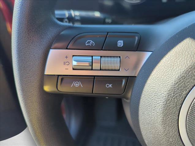 Used 2024 Hyundai Kona SE AWD/4WD image 14