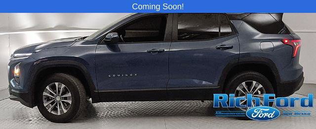 Used 2025 Chevrolet Equinox LT FWD image 5