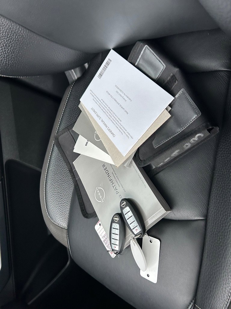 Used 2022 Nissan Pathfinder SL image 51