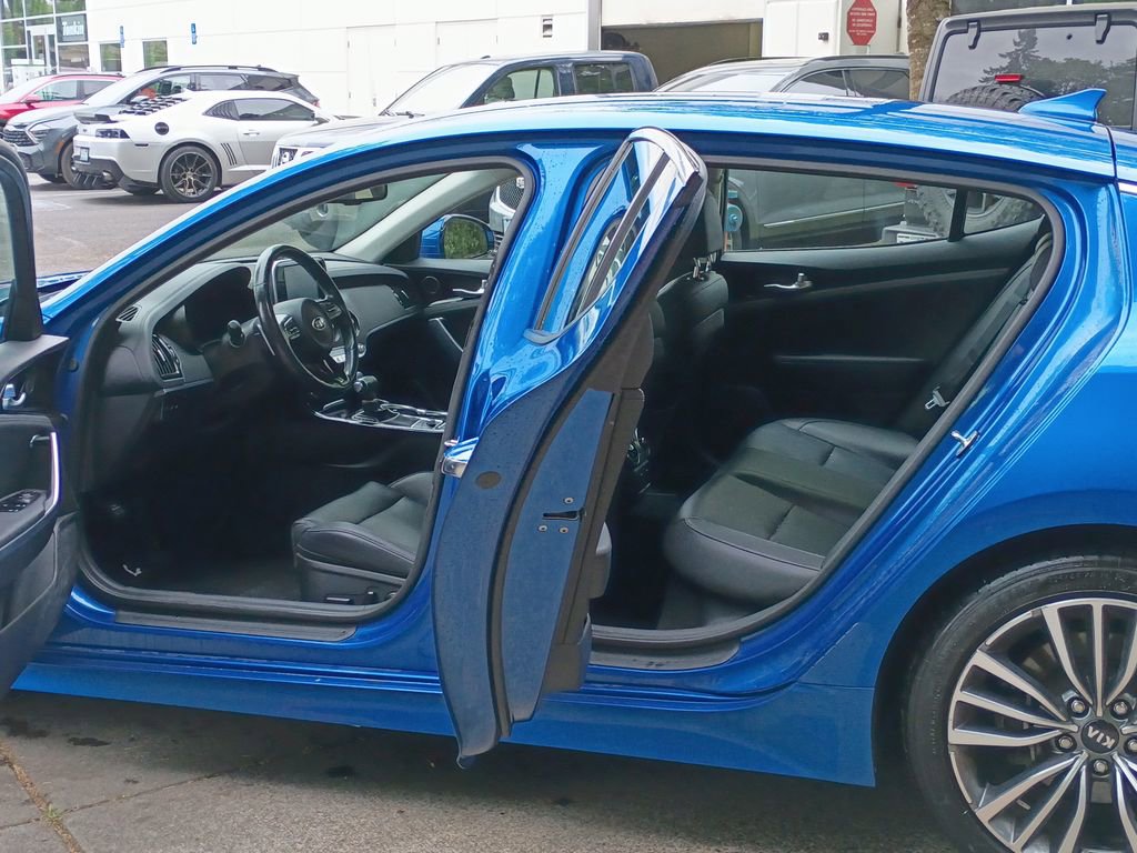 Used 2019 Kia Stinger AWD/4WD image 15
