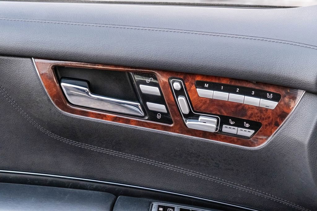 Used 2010 Mercedes-Benz CL 550 CL 550 w/ Sport Pkg image 13