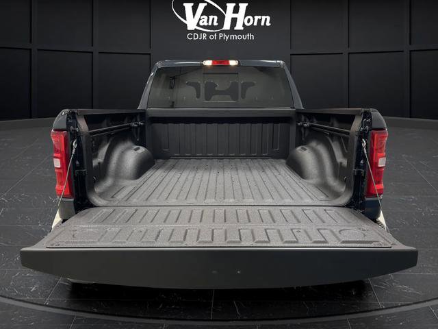 New 2026 RAM 1500 4x4 Crew Cab image 14