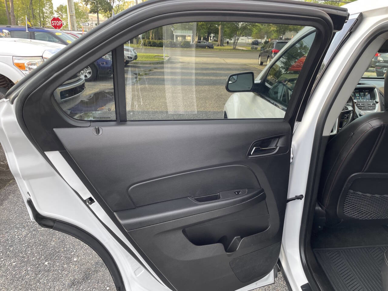 Used 2013 Chevrolet Equinox LTZ image 22