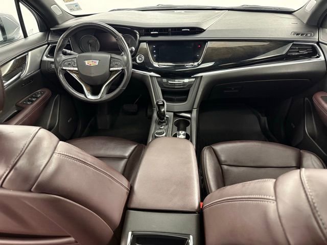 Used 2022 Cadillac XT6 Premium Luxury w/ Technology Package image 17