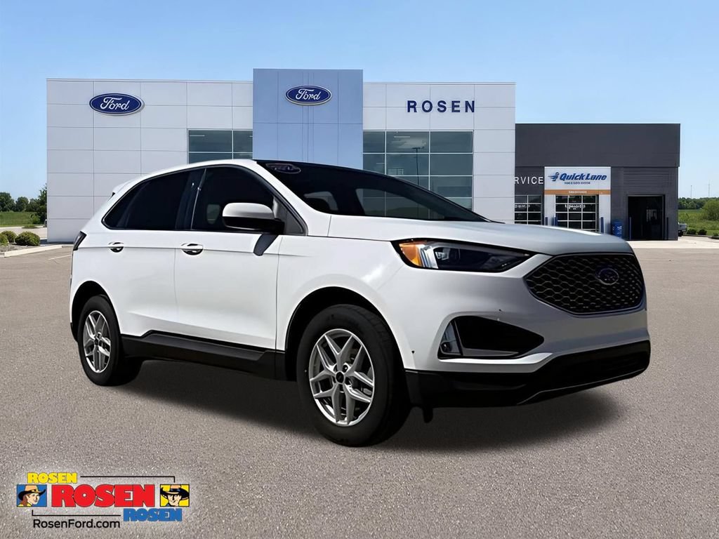 Used 2024 Ford Edge SEL w/ Convenience Package