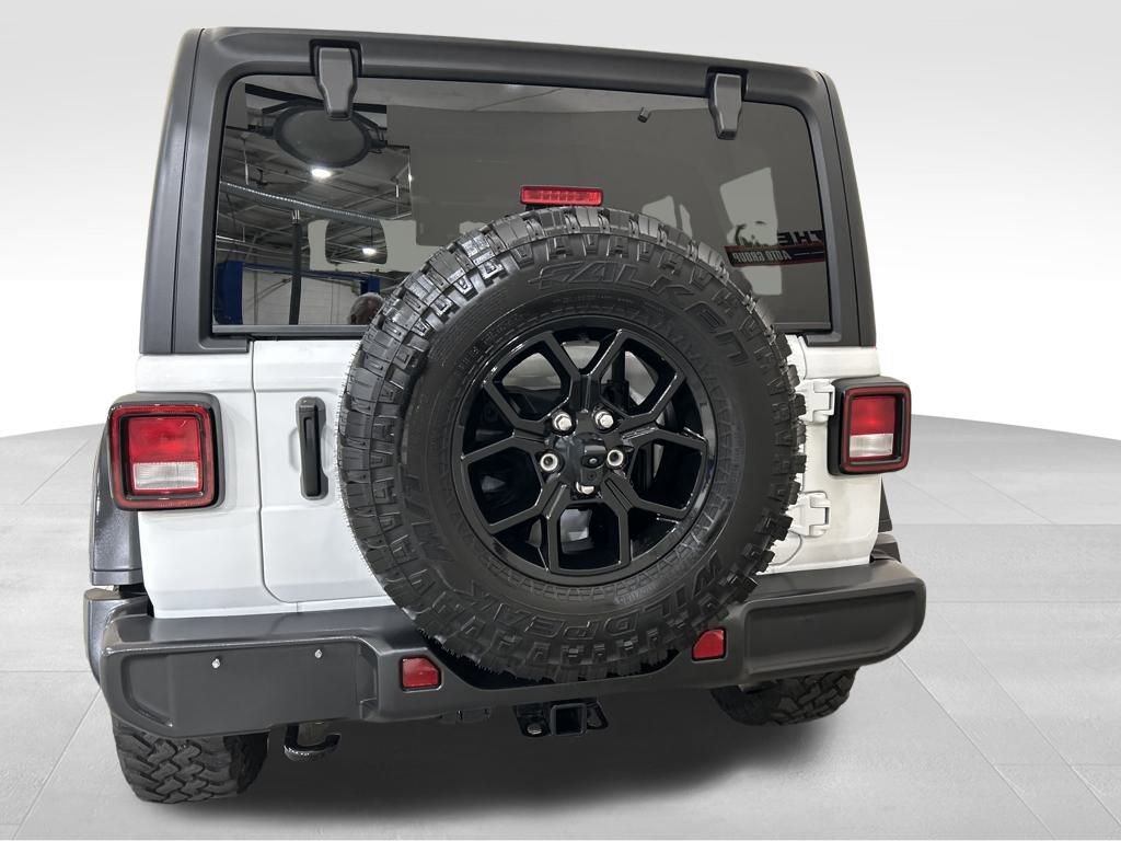 Used 2024 Jeep Wrangler Willys image 4
