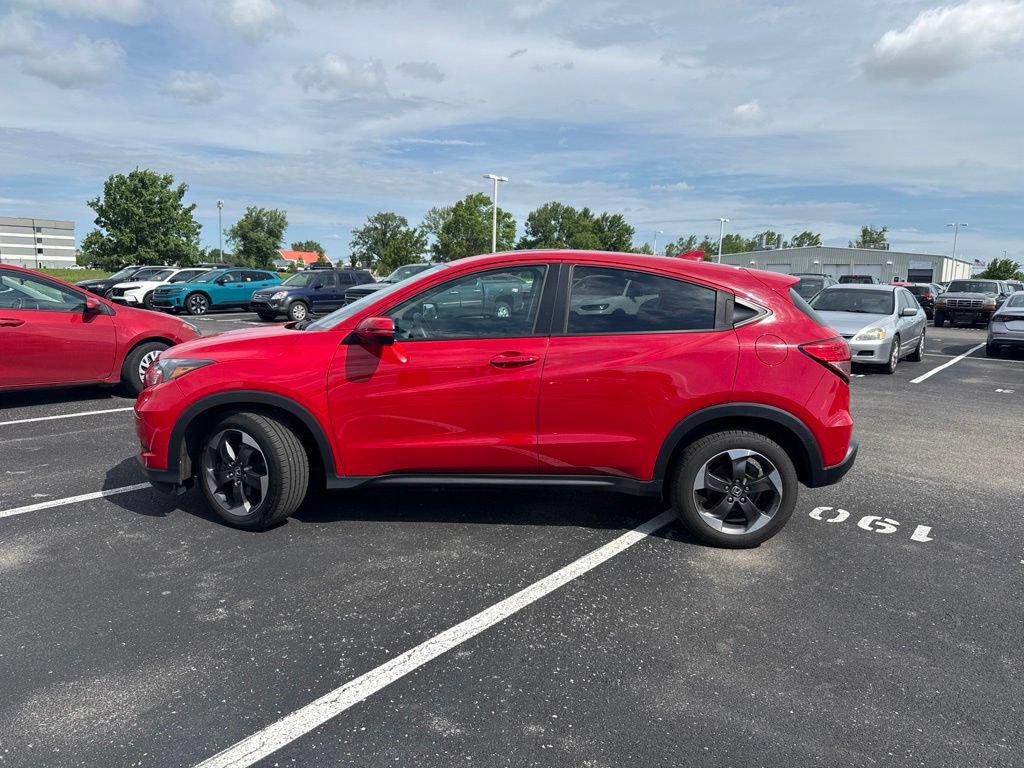Used 2018 Honda HR-V EX image 8