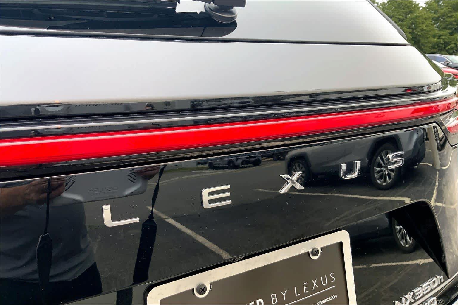 Used 2022 Lexus NX 350h AWD image 31