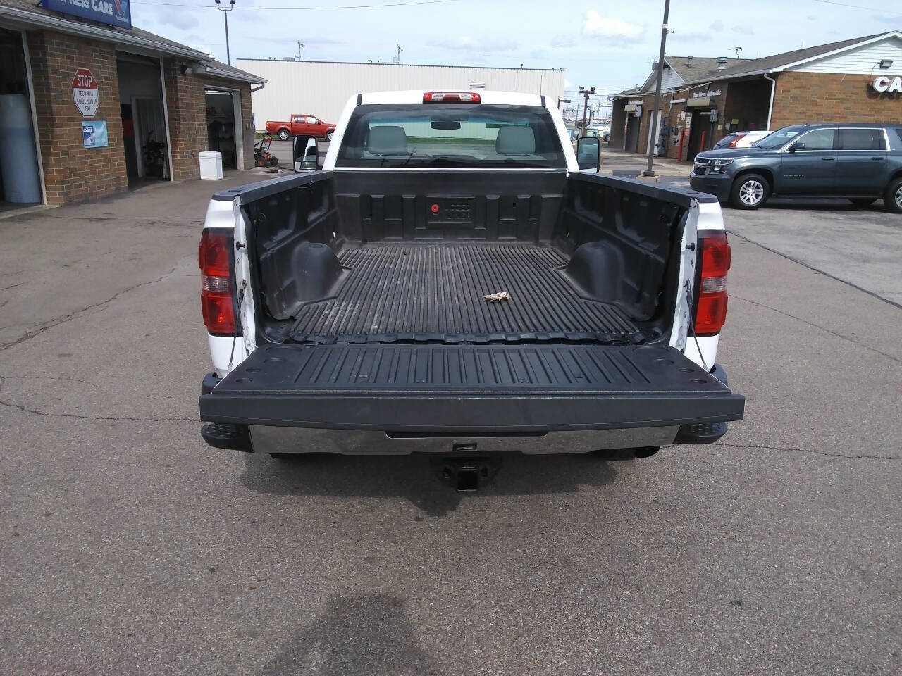 Used 2016 GMC Sierra 3500 4x4 Regular Cab w/ Snow Plow Prep Package image 11