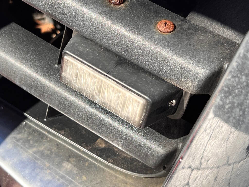 Used 2010 GMC Sierra 3500 W/T w/ Snow Plow Prep Package image 9