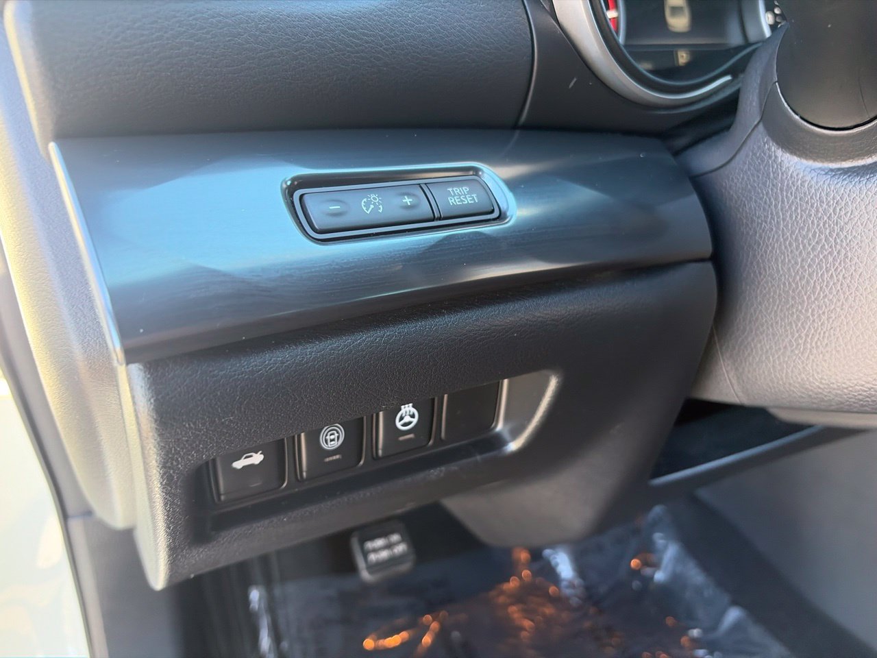 Certified 2021 Nissan Maxima SR w/ Sport Mat Group FWD image 26