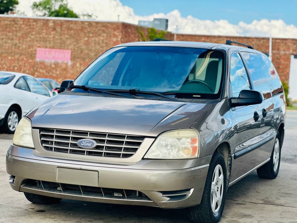 Used 2006 Ford Freestar SE FWD image 3