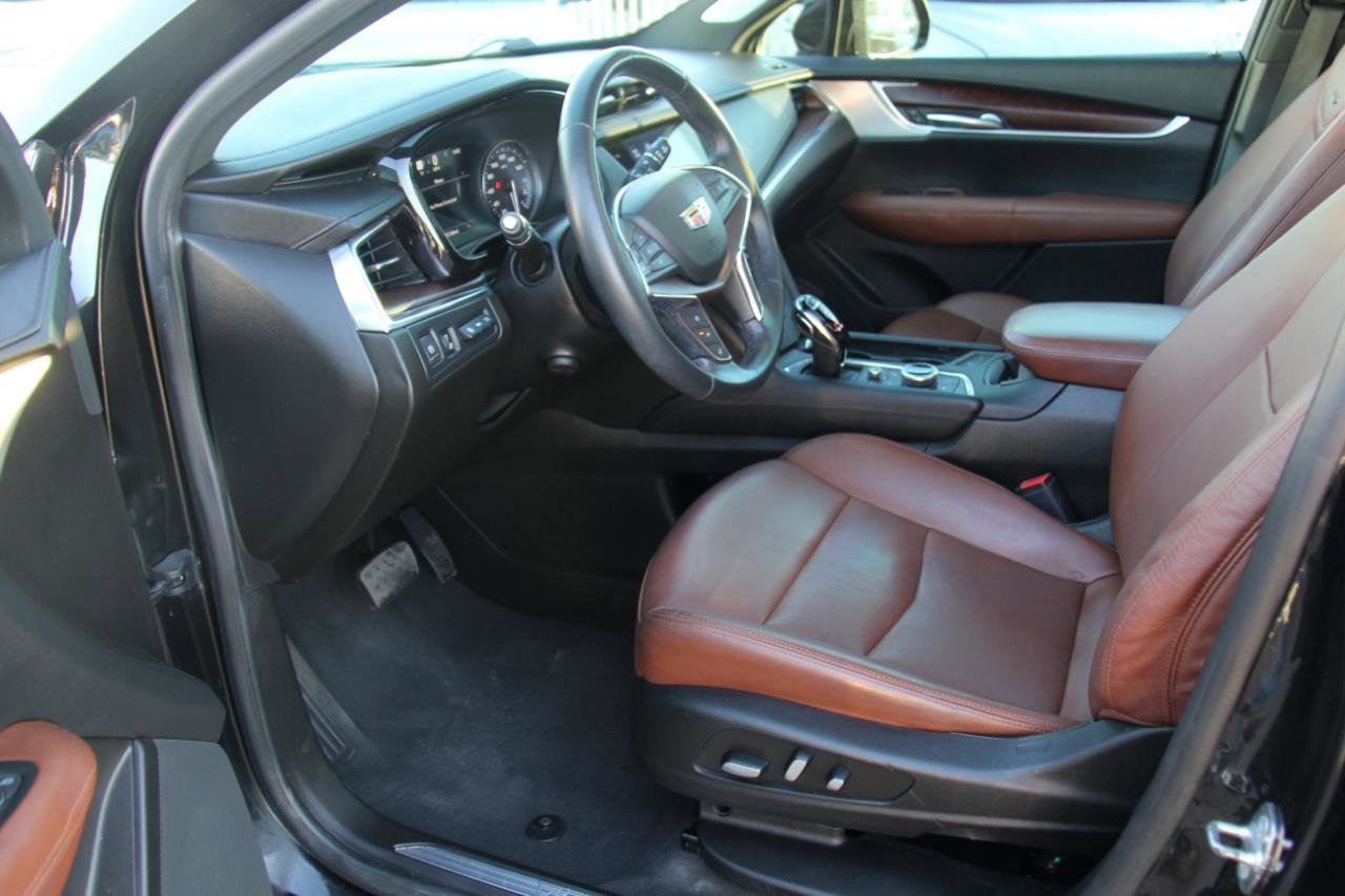 Used 2023 Cadillac XT5 Premium Luxury w/ Technology Package image 22