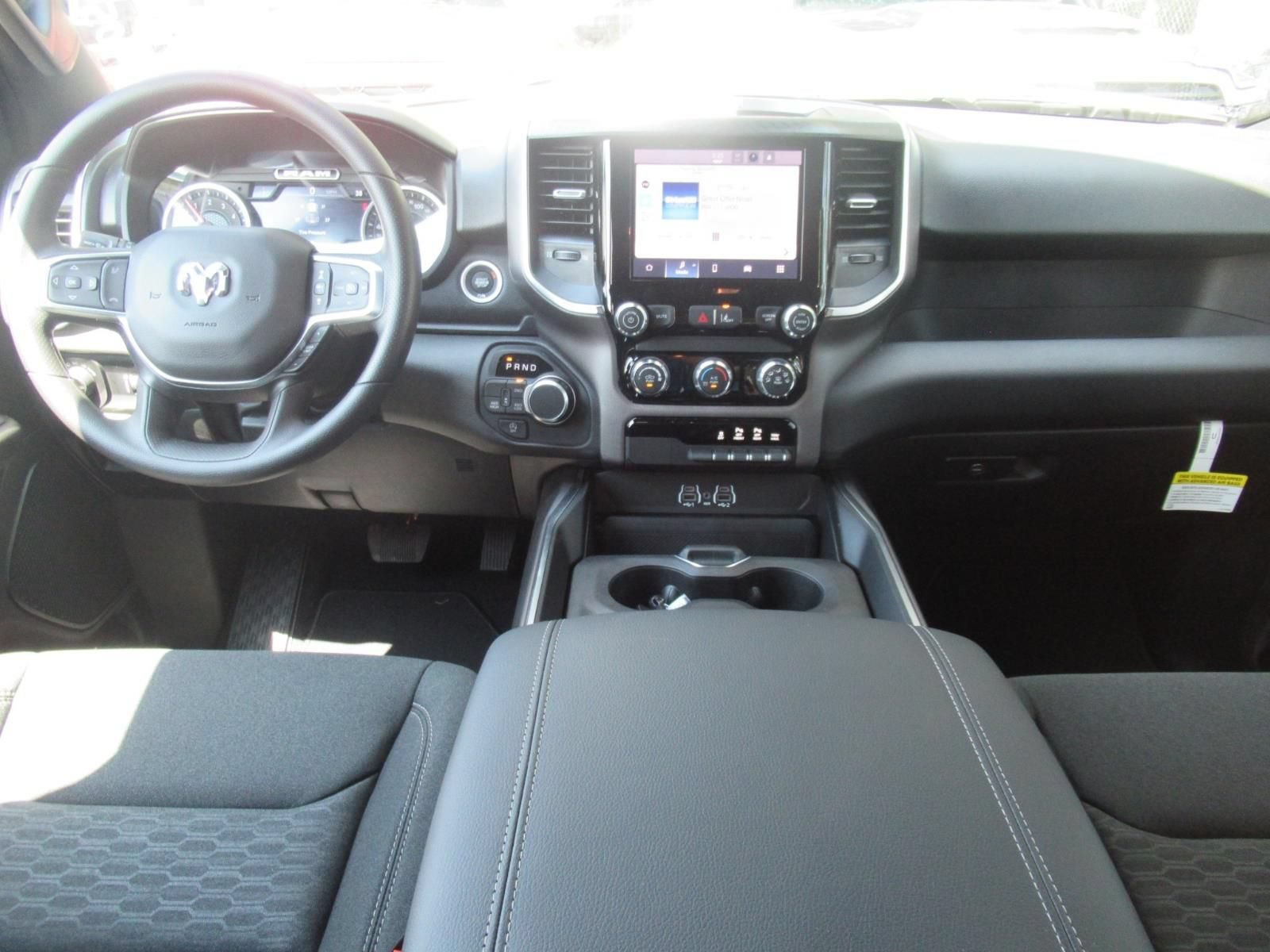 New 2026 RAM 1500 Express AWD/4WD image 14