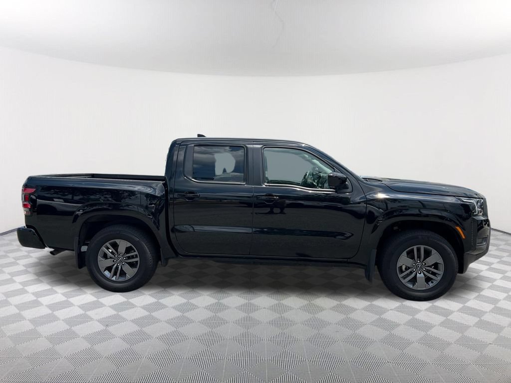 Used 2025 Nissan Frontier SV RWD image 4