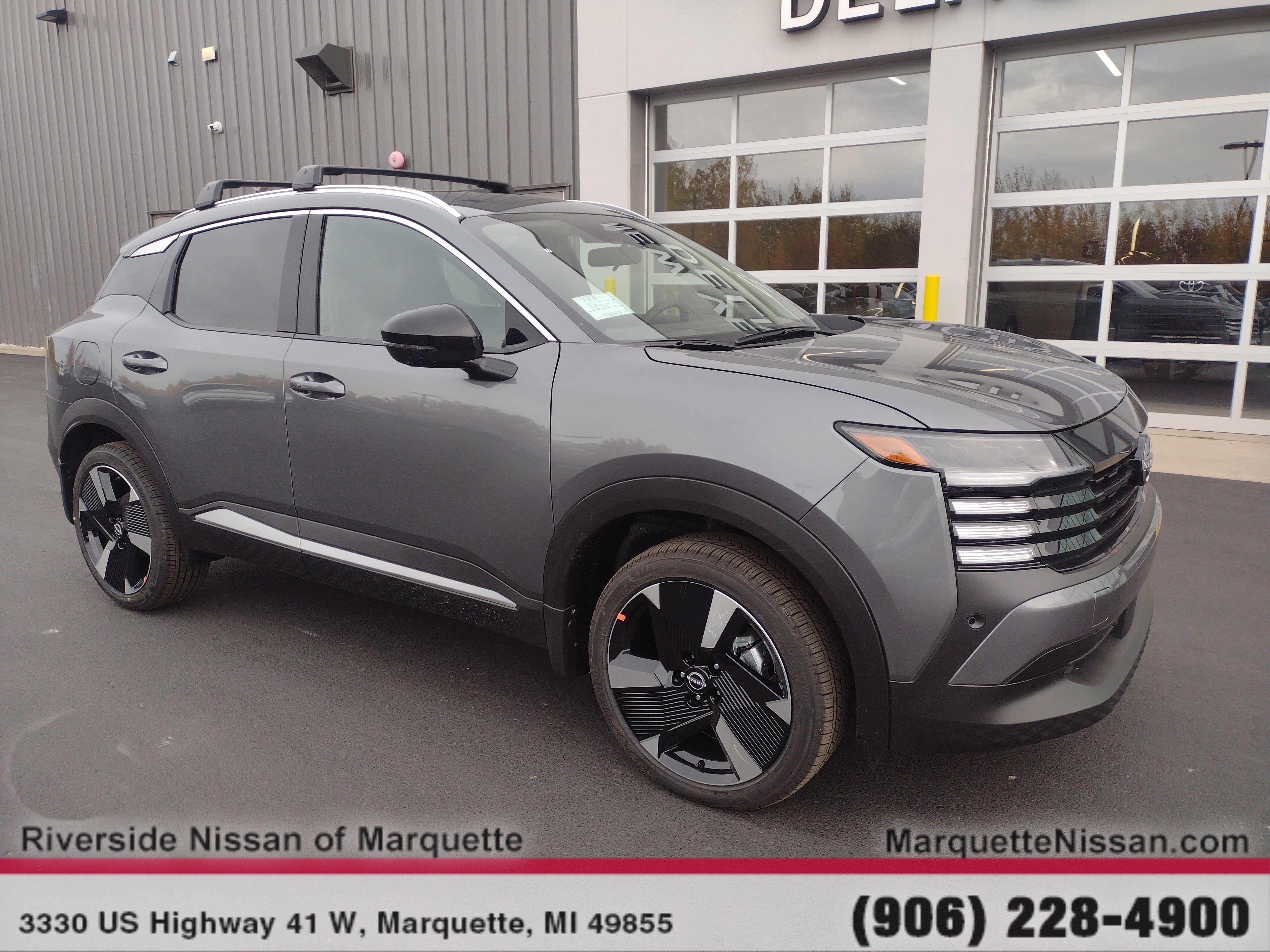 New 2026 Nissan Kicks SR