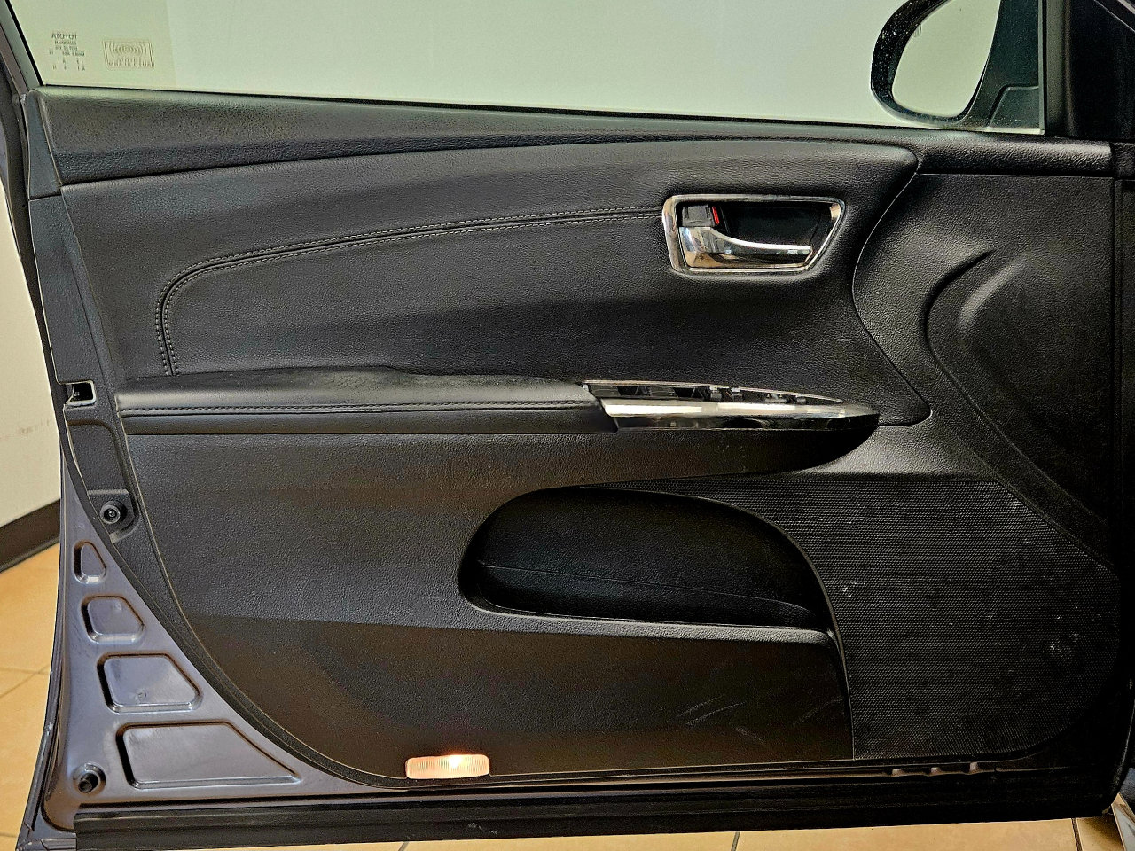 Used 2013 Toyota Avalon XLE Premium image 7