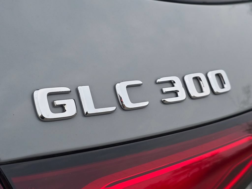 Used 2026 Mercedes-Benz GLC 300 4MATIC image 14