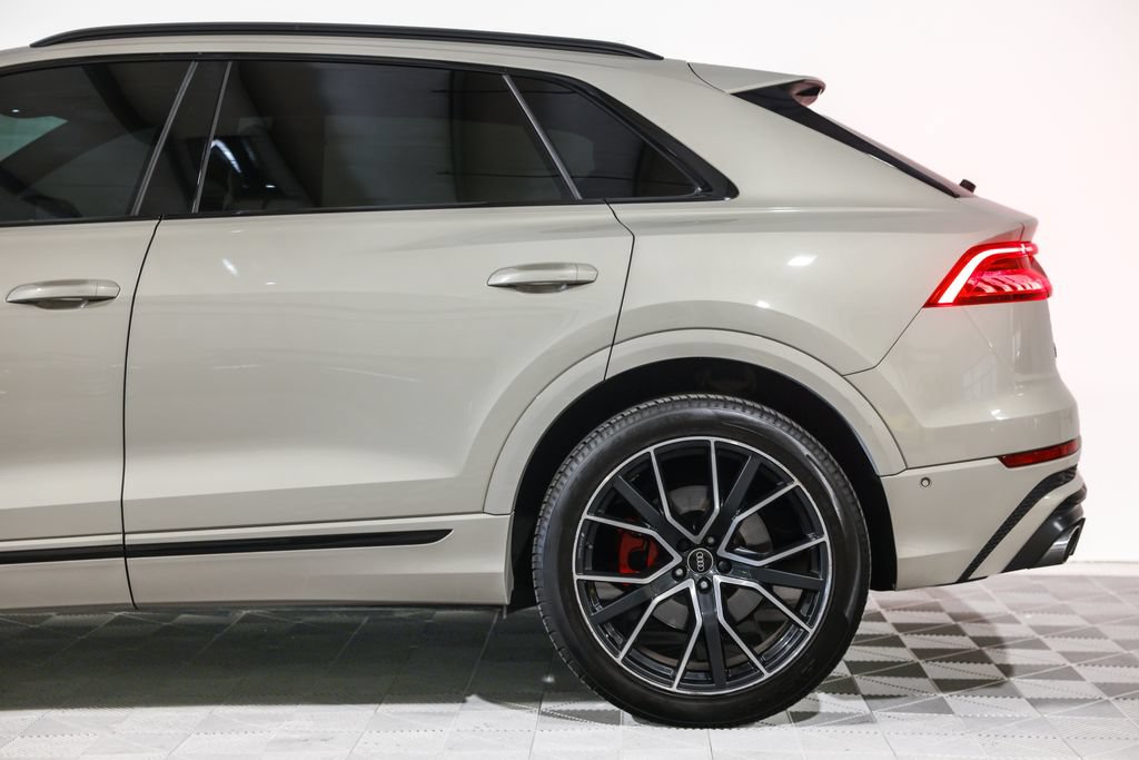 Used 2021 Audi SQ8 Prestige AWD/4WD image 16