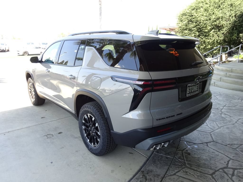 New 2026 Chevrolet Traverse Z71 w/ Driver Confidence Package AWD/4WD image 5