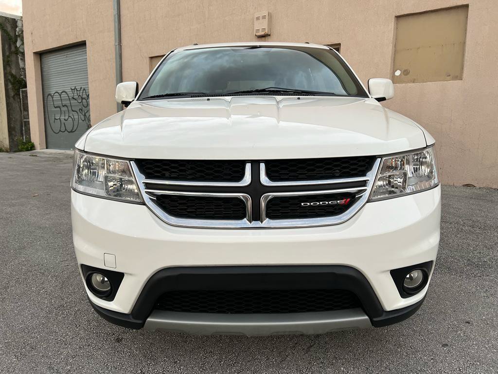 Used 2016 Dodge Journey SXT w/ Premium Group FWD image 9