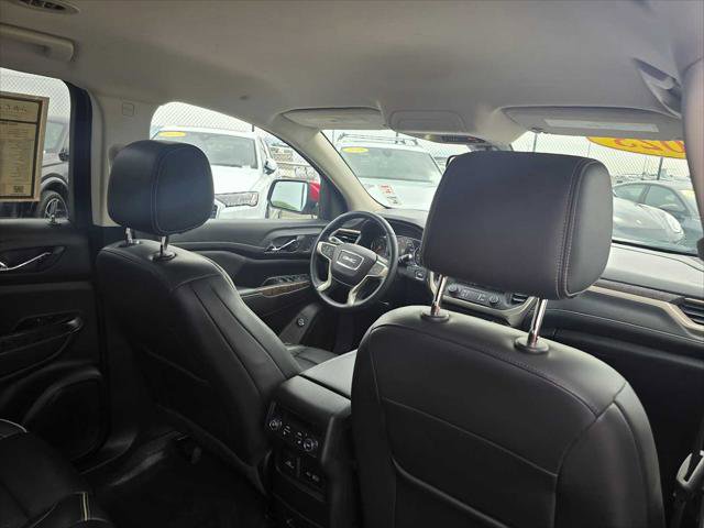 Used 2023 GMC Acadia Denali image 15