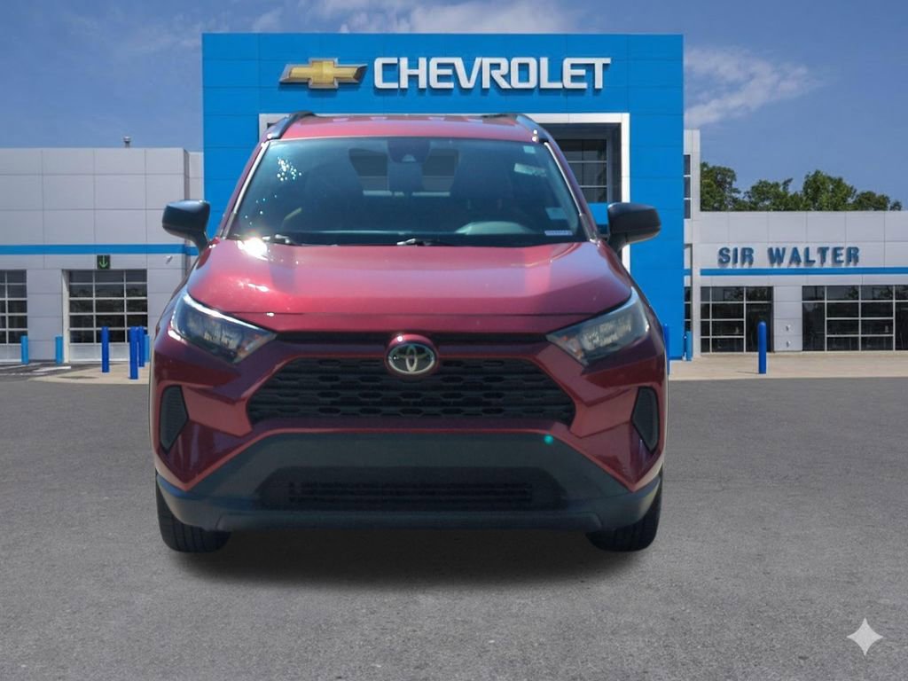 Used 2021 Toyota RAV4 LE image 9