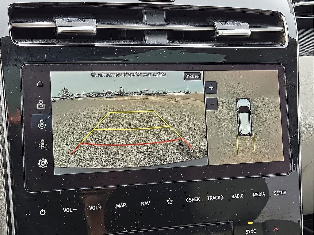 Used 2023 Hyundai Tucson Limited image 31