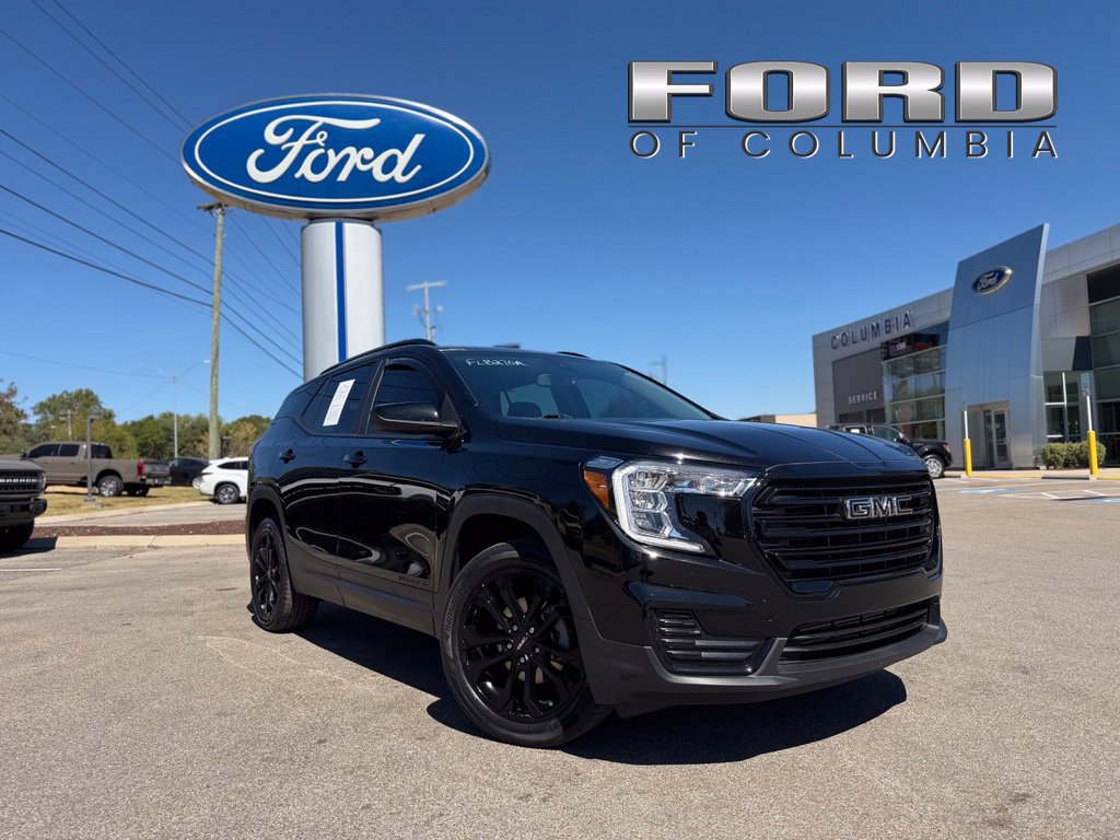 Used 2022 GMC Terrain SLE w/ Driver Convenience Package