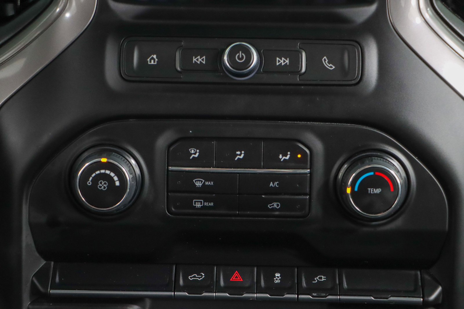 Used 2022 Chevrolet Silverado 2500 Custom w/ Custom Value Package image 20