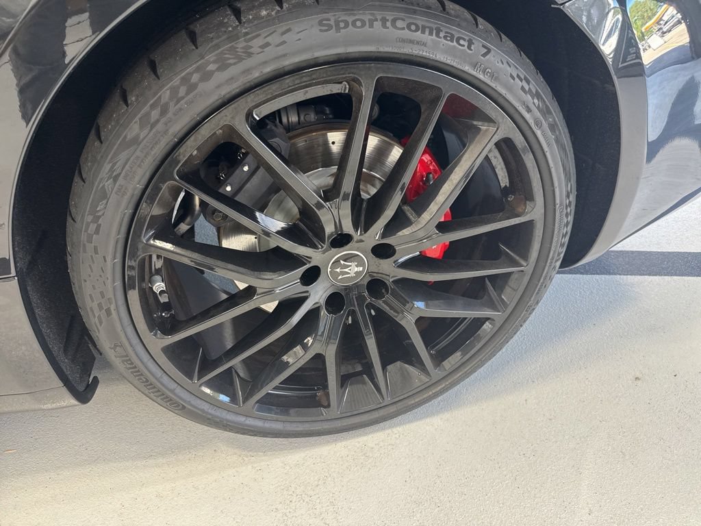 Used 2023 Maserati Ghibli Modena RWD image 9