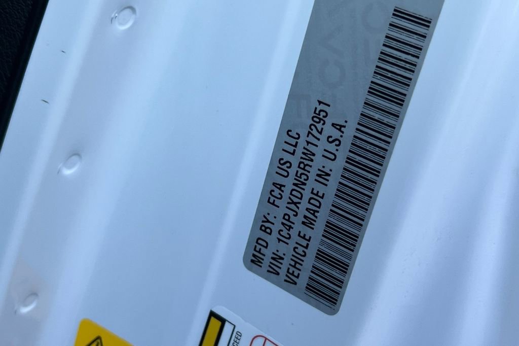 Used 2024 Jeep Wrangler Sport S image 28