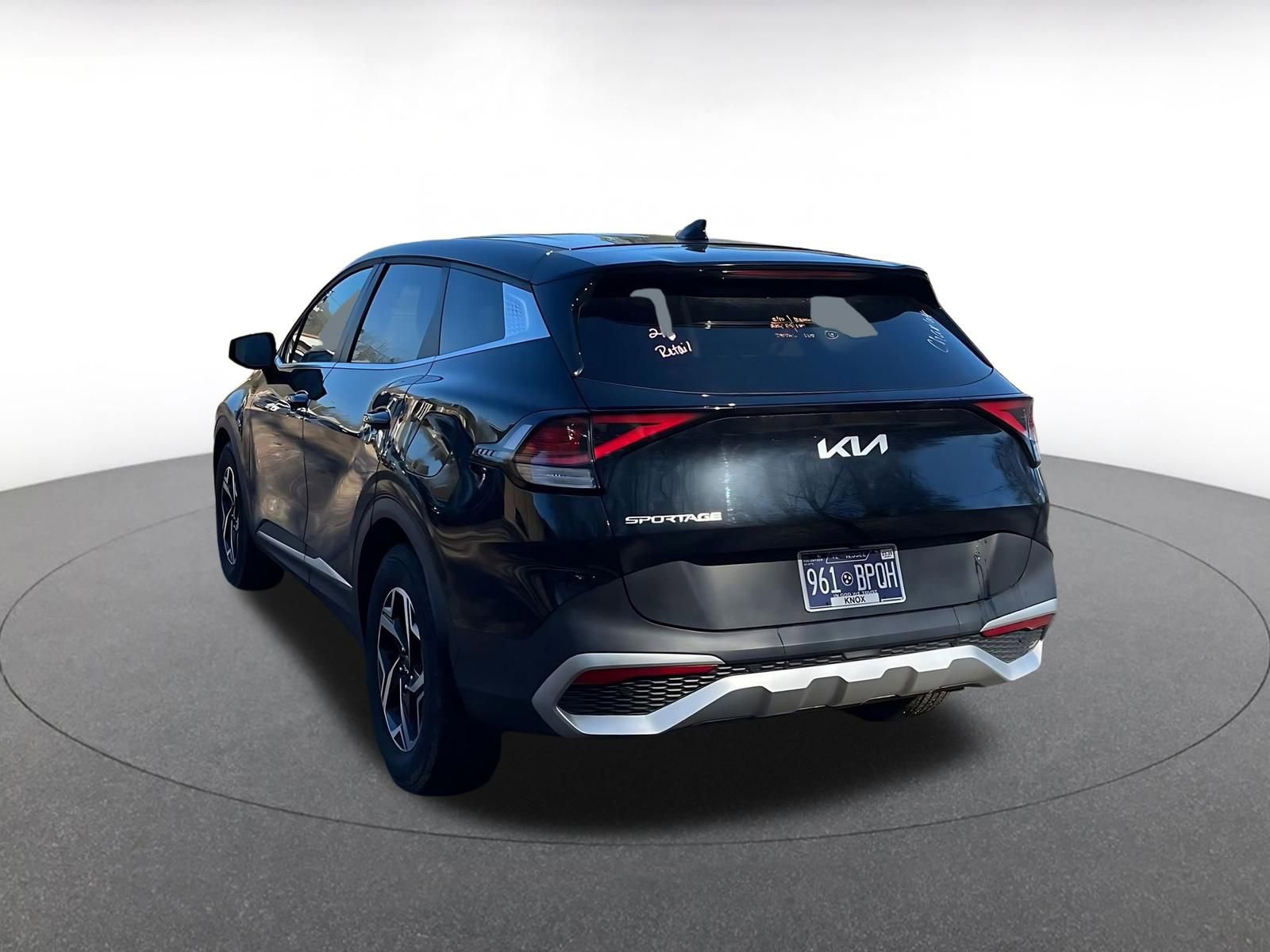 Used 2025 Kia Sportage LX image 12