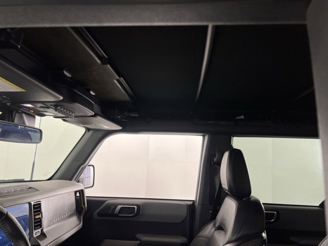 Used 2023 Ford Bronco Badlands image 19