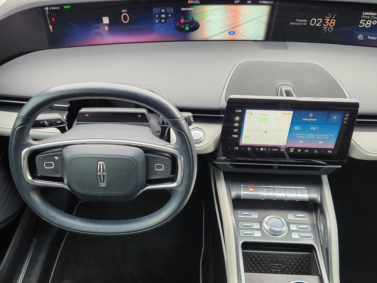 Used 2024 Lincoln Nautilus Premier image 30