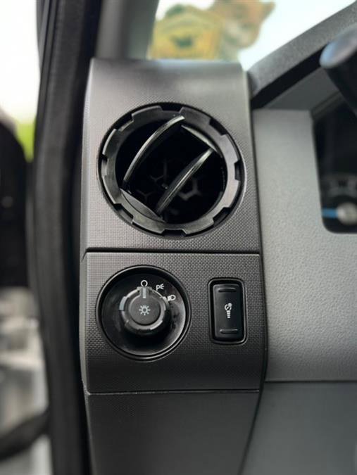 Used 2014 Ford F250 XL image 12
