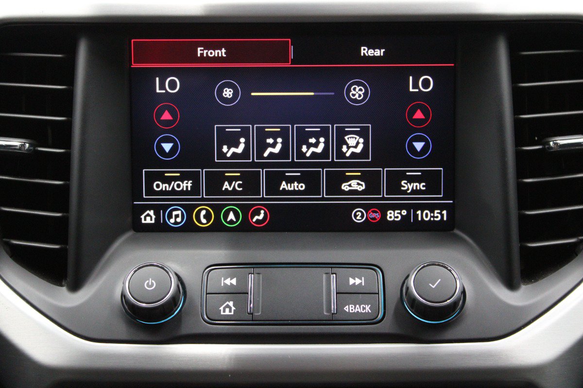Used 2022 GMC Acadia SLT w/ LPO, Floor Liner Package FWD image 30