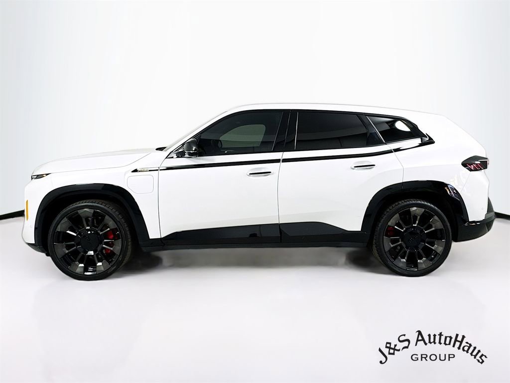 Used 2025 BMW XM AWD/4WD image 4