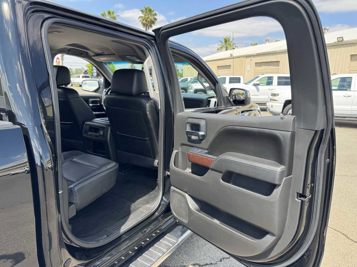 Used 2016 GMC Sierra 1500 SLT w/ SLT Premium Package AWD/4WD image 19