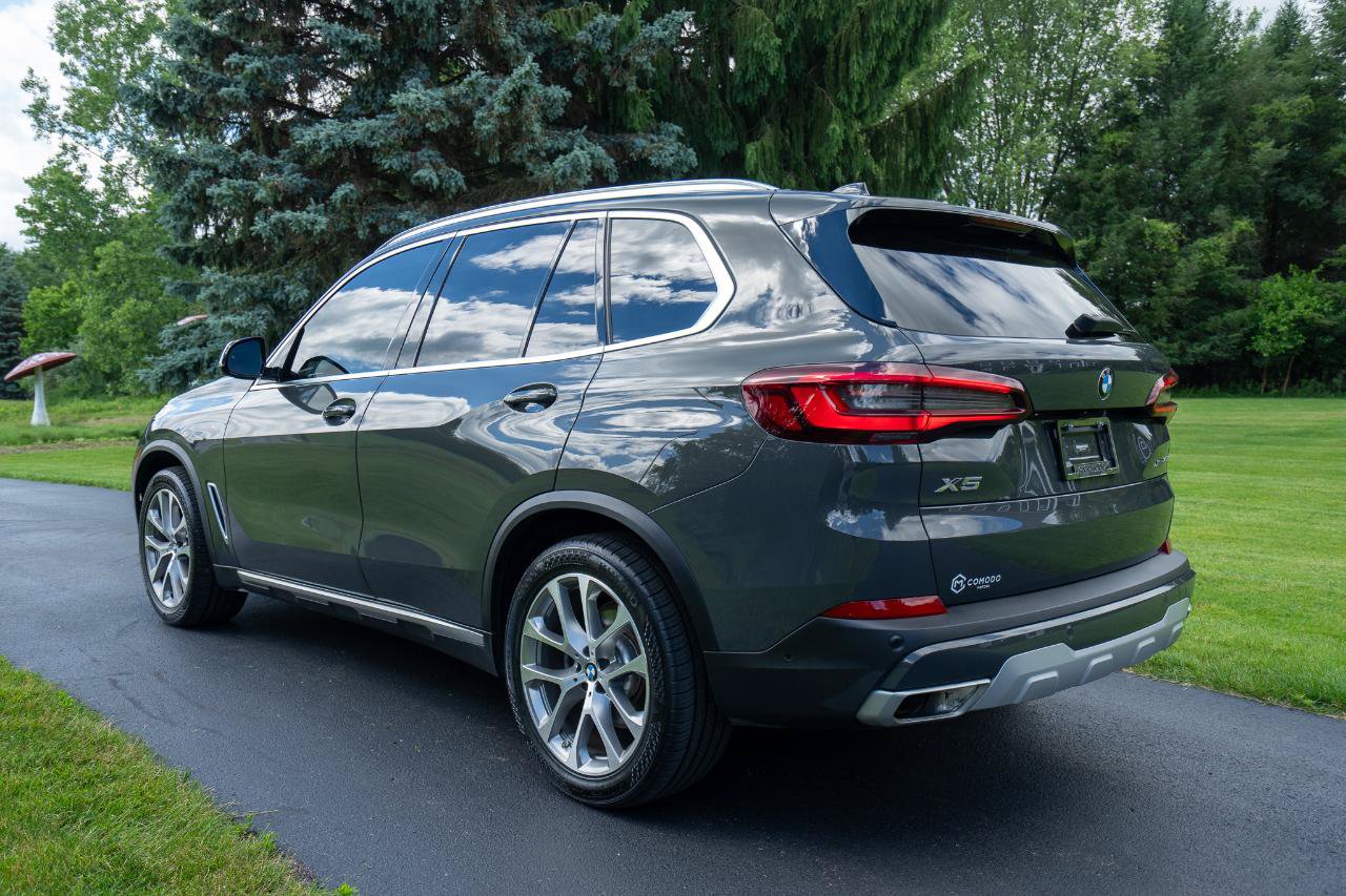 Used 2022 BMW X5 xDrive40i AWD/4WD image 5