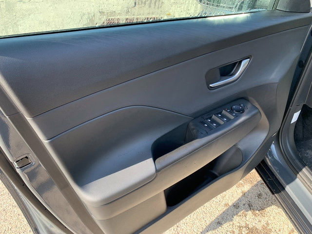 New 2027 Hyundai Kona Limited AWD/4WD image 14