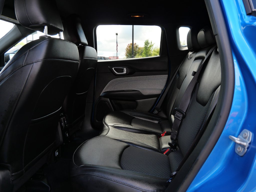 Used 2024 Jeep Compass Latitude AWD/4WD image 18