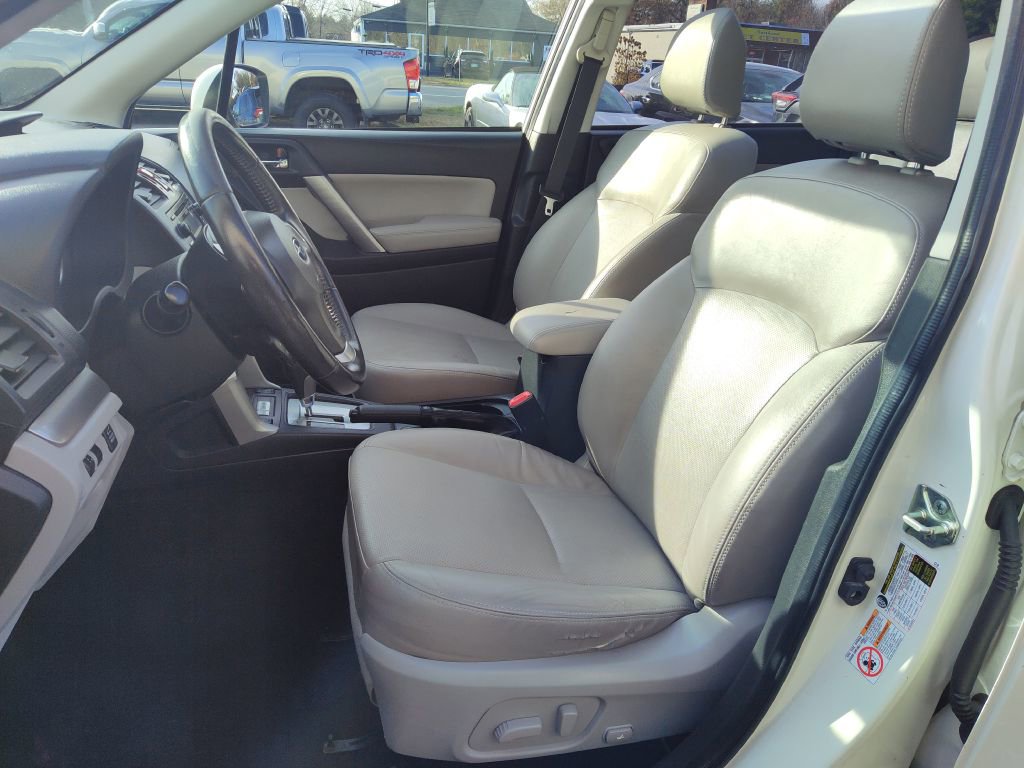 Used 2015 Subaru Forester 2.5i Limited image 11