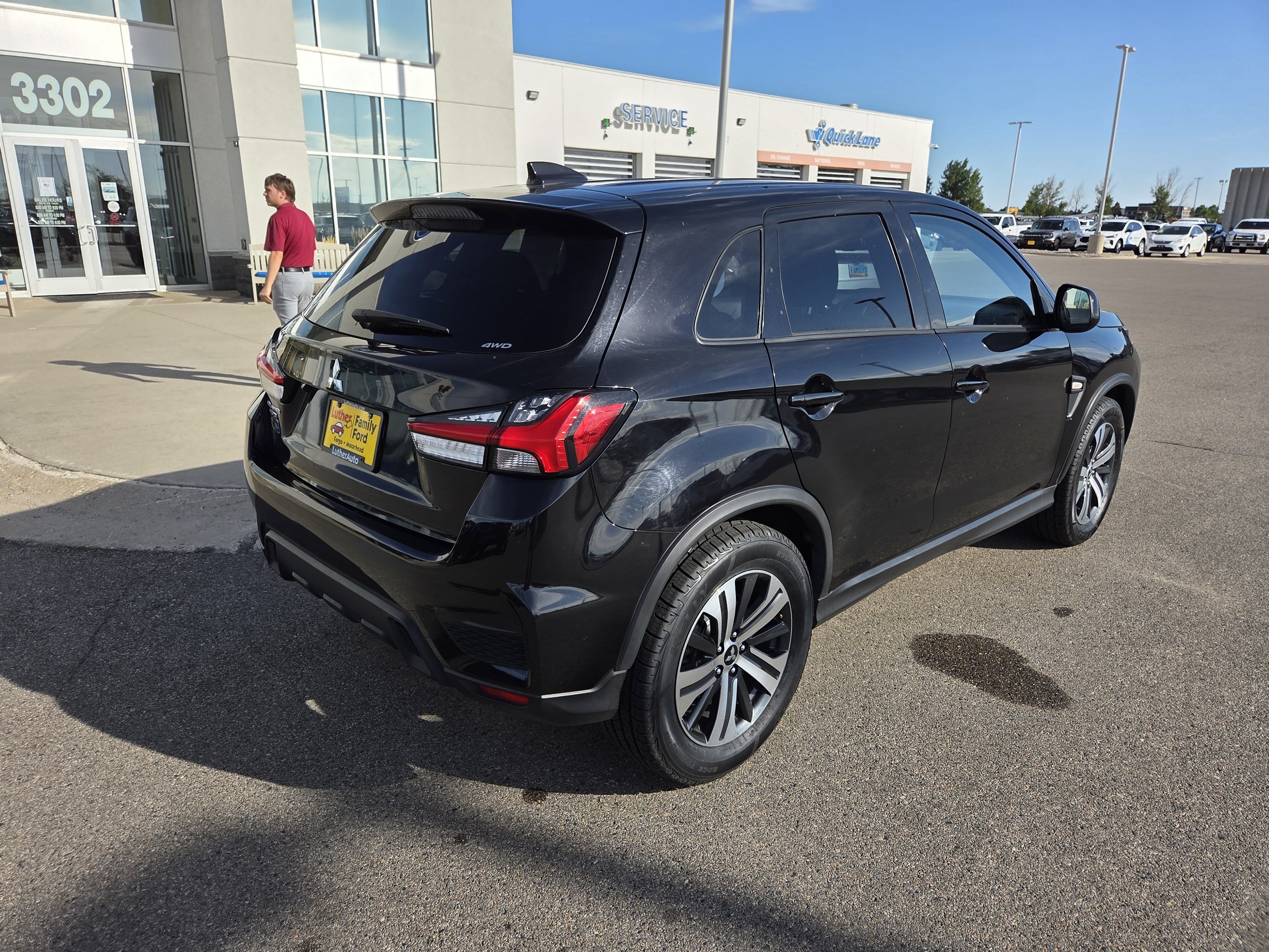 Used 2024 Mitsubishi Outlander Sport ES AWD/4WD image 29