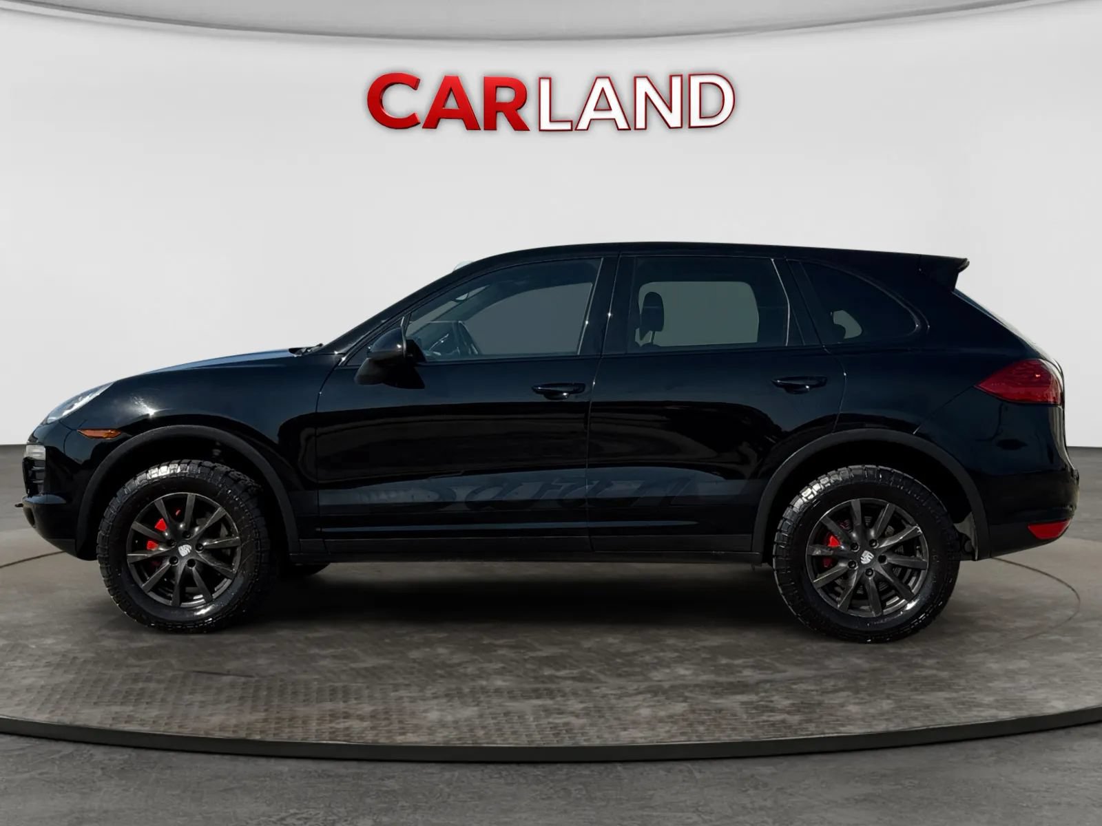 Used 2011 Porsche Cayenne AWD/4WD image 2