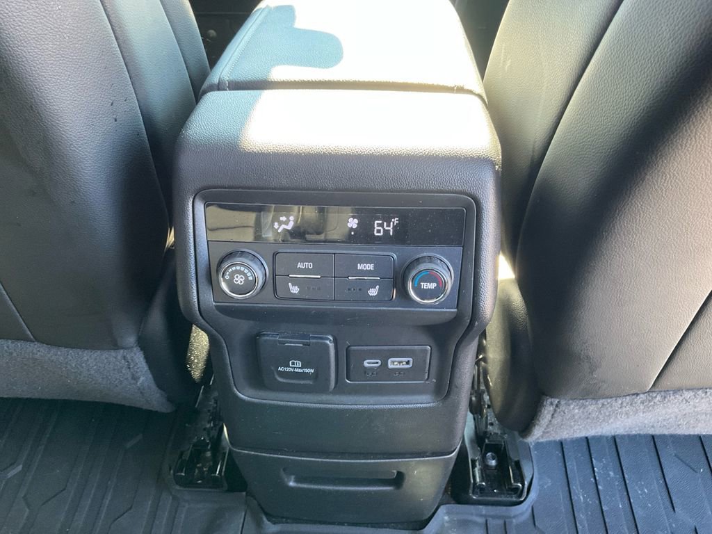 Used 2023 GMC Acadia Denali w/ Denali Ultimate Package image 24